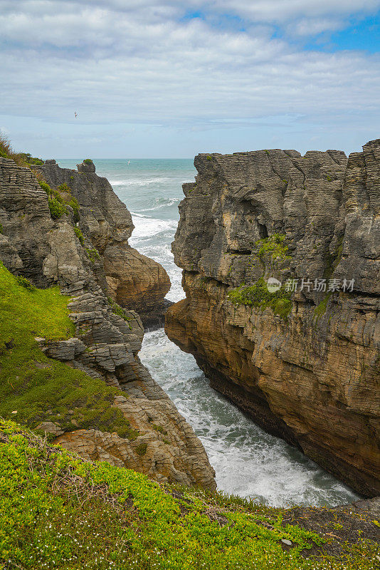 Punakaiki Pancake Rocks and Blowholes Walk, Paparoa国家公园，新西兰